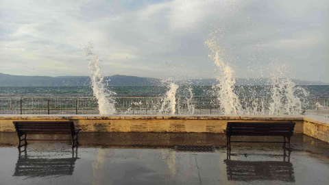 Marmara Denizinde Fırtına Uyarısı