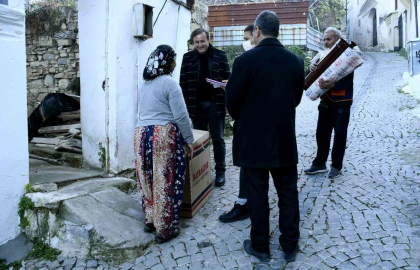 Kuşadasında Belediyesi sosyal belediyecilik çalışmalarını sürdürüyor