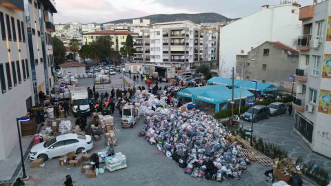 Kuşadası Belediyesinden afet bölgesine yardım koridoru