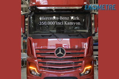 Mercedes-Benz Türk 350 bininci kamyonunu banttan indirdi